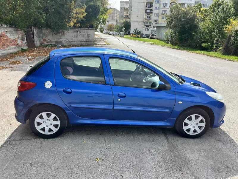 Peugeot 206 1.4 HDI 206+ , снимка 15 - Автомобили и джипове - 47468456