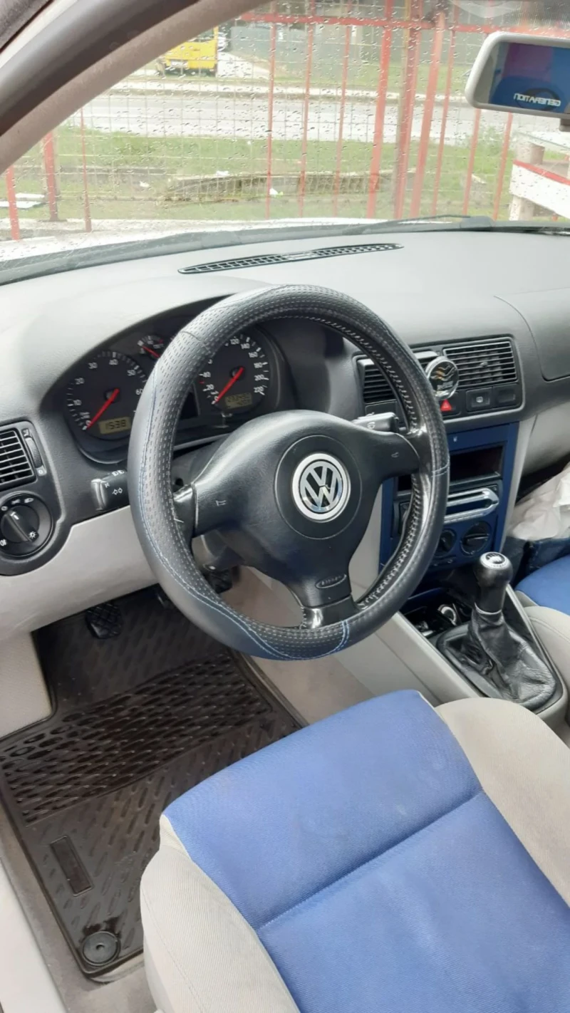 VW Golf, снимка 8 - Автомобили и джипове - 47526965