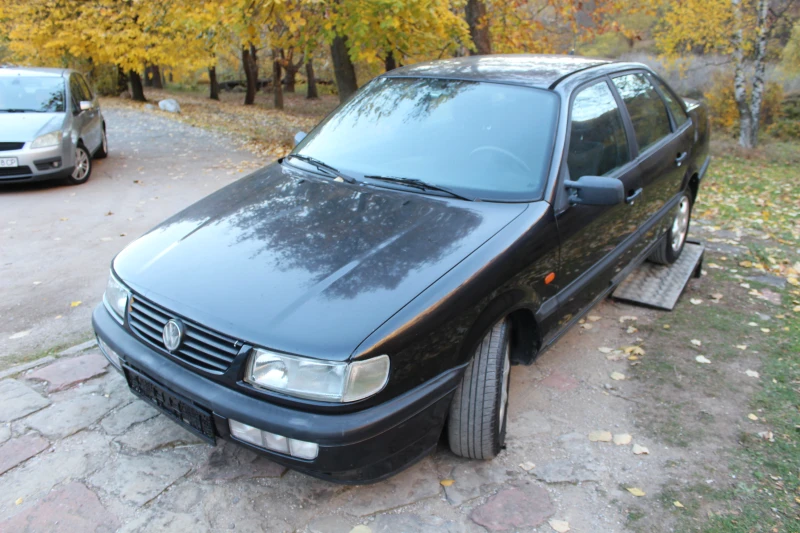 VW Passat 1.8I ИТАЛИЯ, снимка 3 - Автомобили и джипове - 47853582