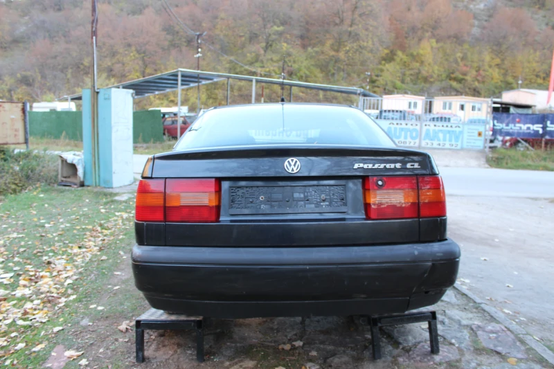 VW Passat 1.8I ИТАЛИЯ, снимка 6 - Автомобили и джипове - 47853582