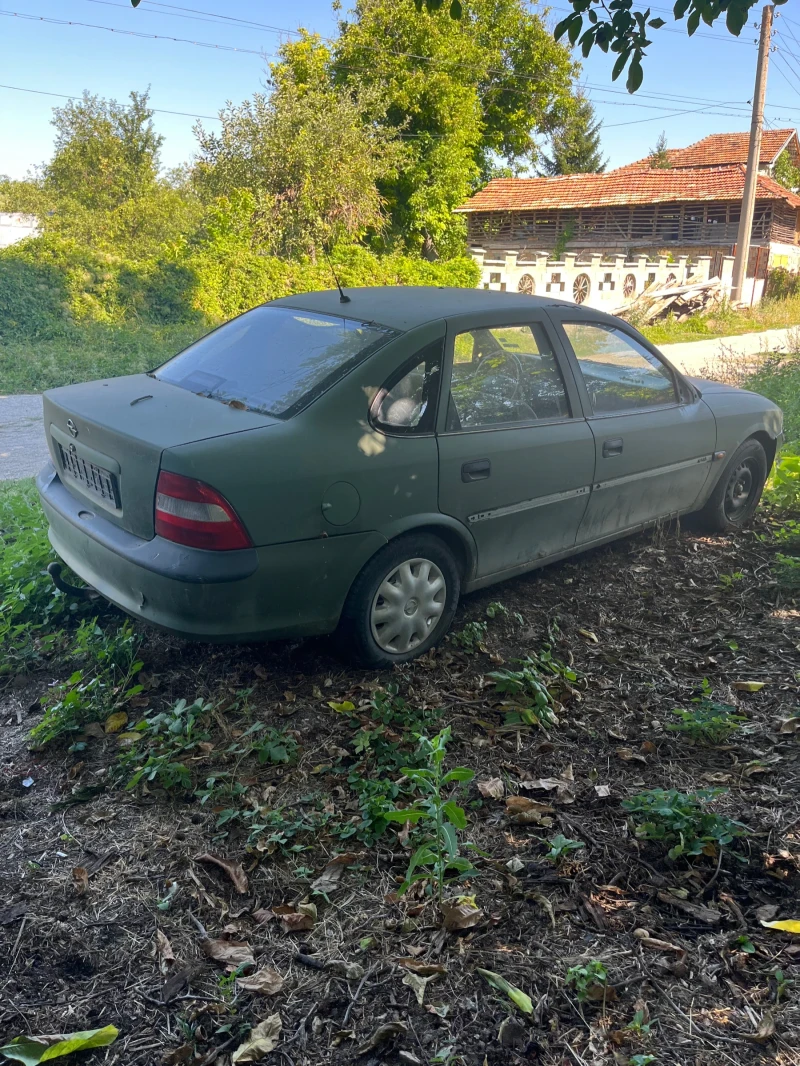 Opel Vectra B, снимка 4 - Автомобили и джипове - 52676358
