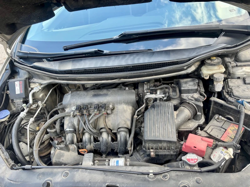 Honda Civic 8th generation , снимка 13 - Автомобили и джипове - 52045615