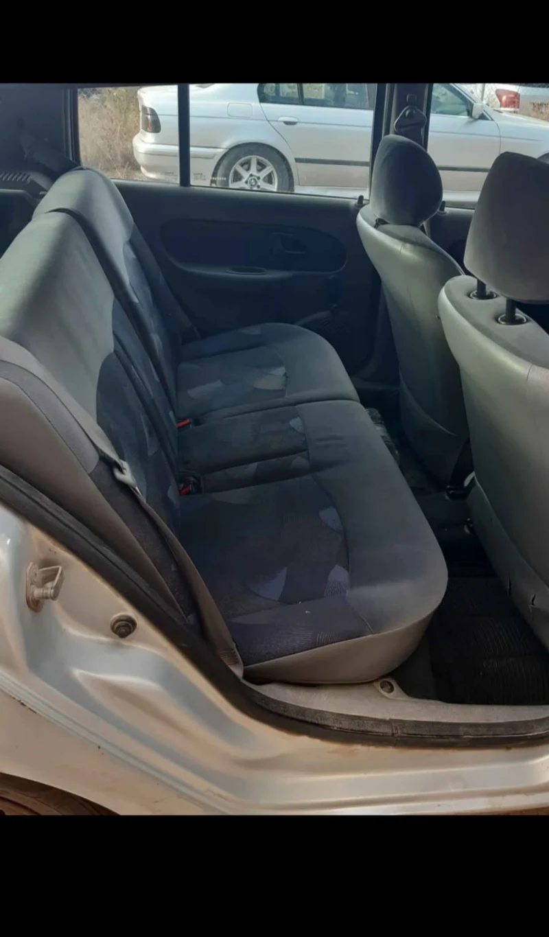 Renault Clio, снимка 4 - Автомобили и джипове - 52694529