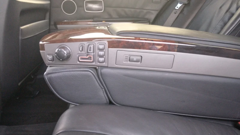 BMW 760 BMW 7er 760i, снимка 15 - Автомобили и джипове - 52711371