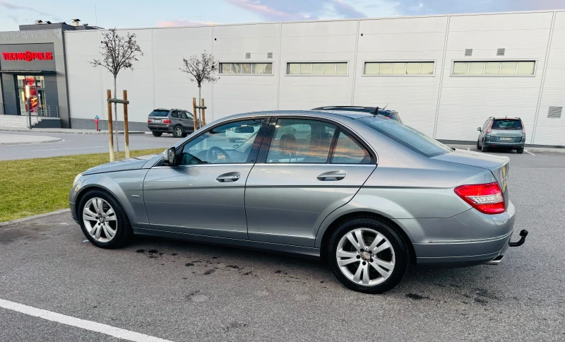 Mercedes-Benz C 320, снимка 6 - Автомобили и джипове - 52940026