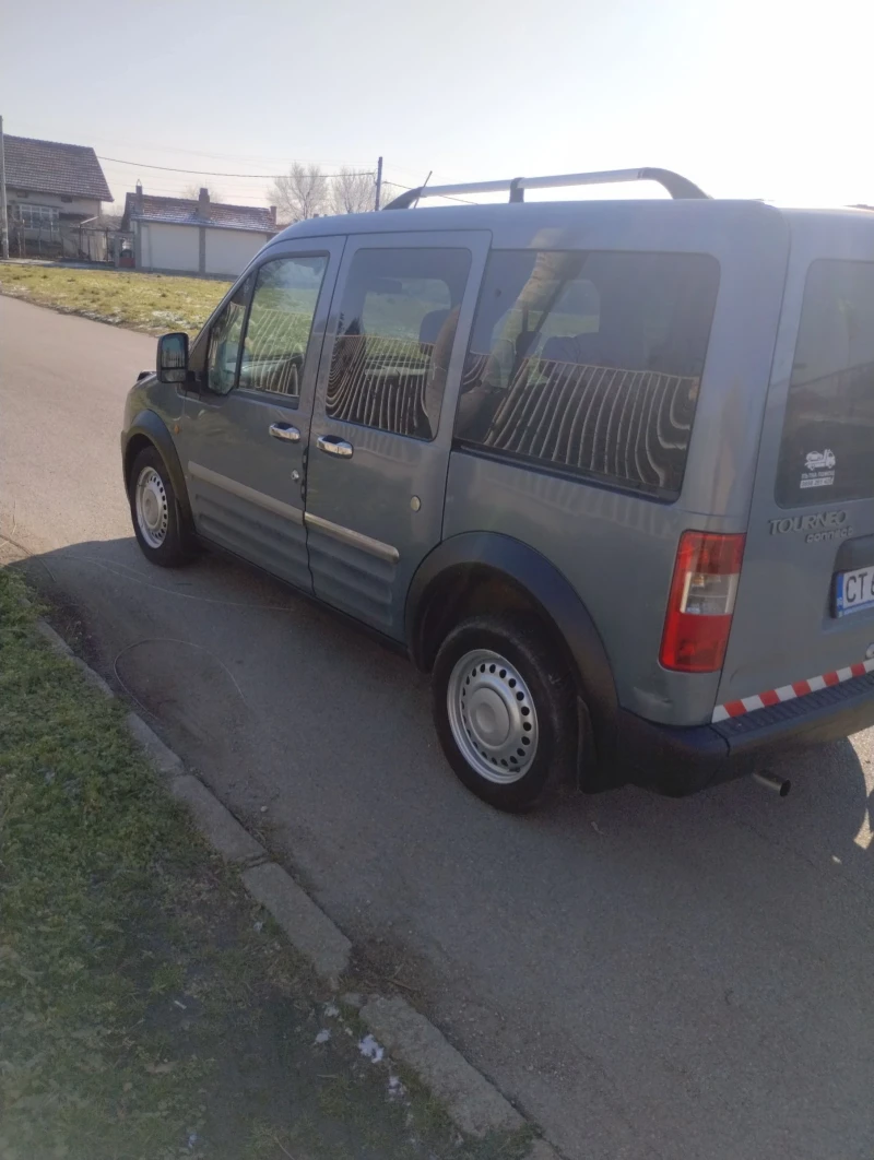 Ford Connect 1, 8 klima, снимка 9 - Автомобили и джипове - 53150059