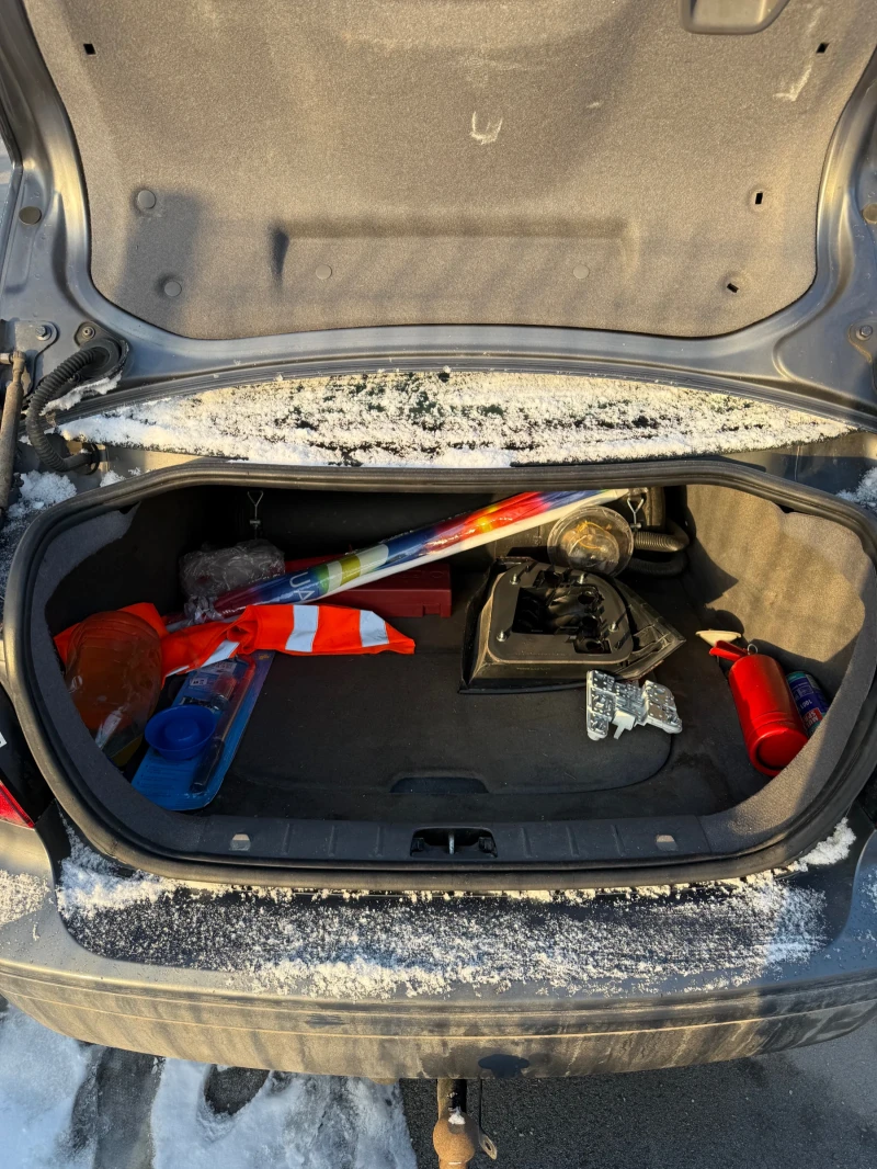 Volvo S40, снимка 5 - Автомобили и джипове - 53157107