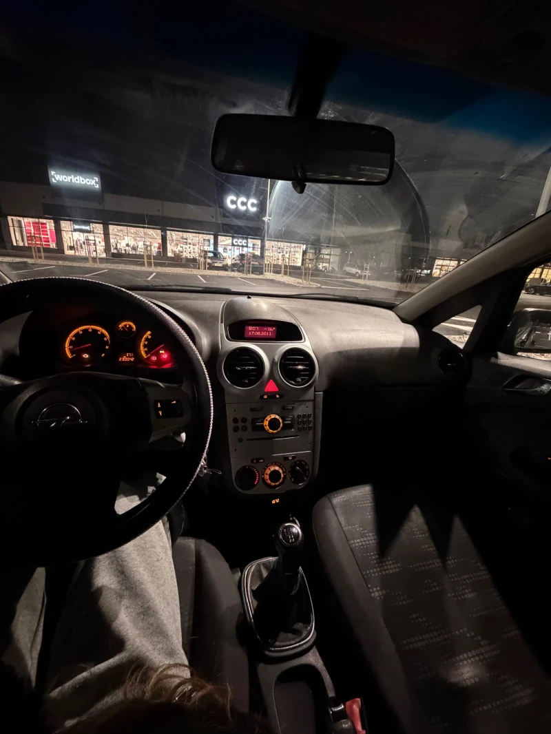 Opel Corsa, снимка 6 - Автомобили и джипове - 53193762