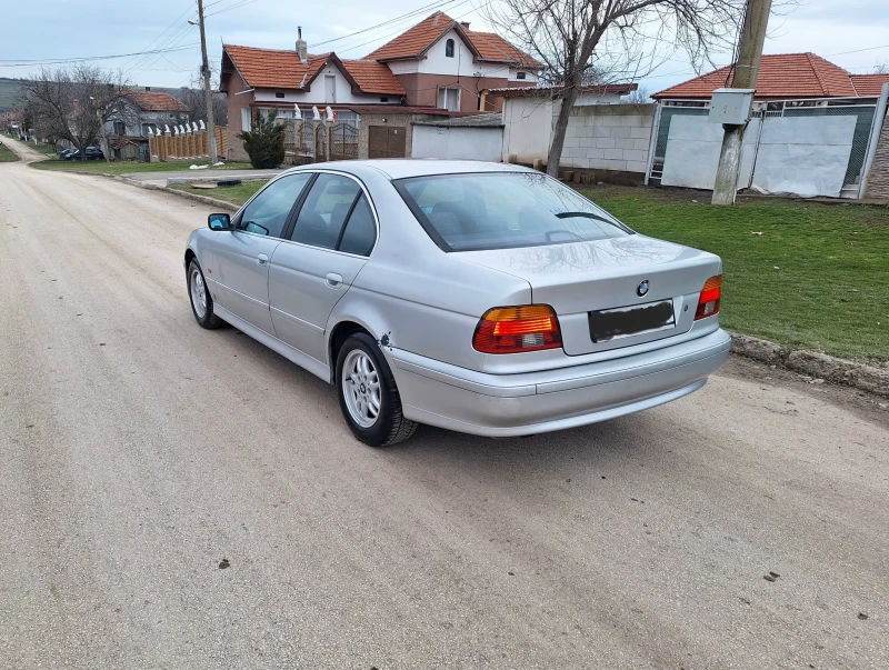 BMW 520 2.0D 136кс ФЕЙС, снимка 5 - Автомобили и джипове - 53597735