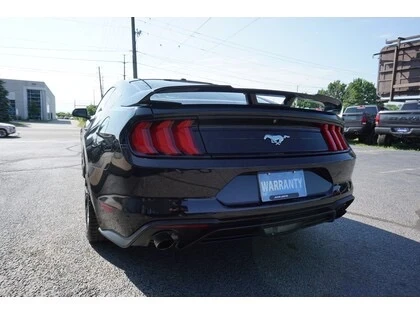 Ford Mustang FASTBACK - изображение 6