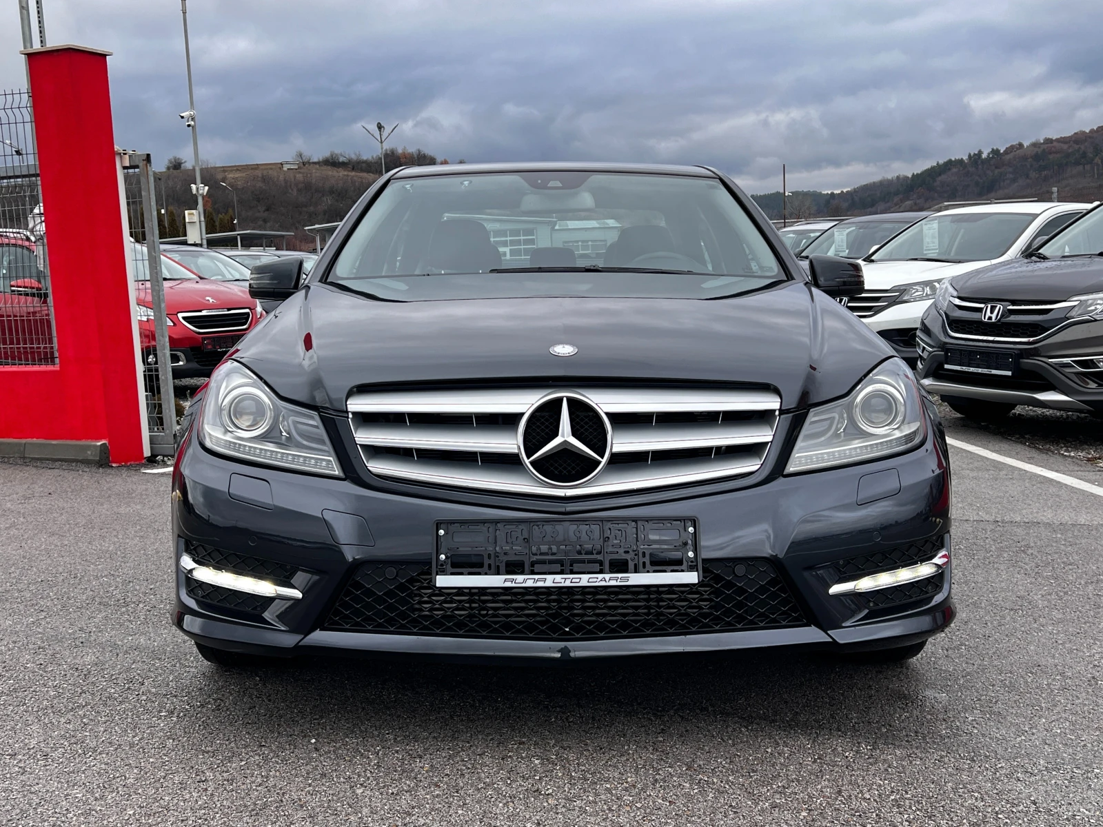 Mercedes-Benz C 220 CDi Avantgarde 142000km - изображение 2