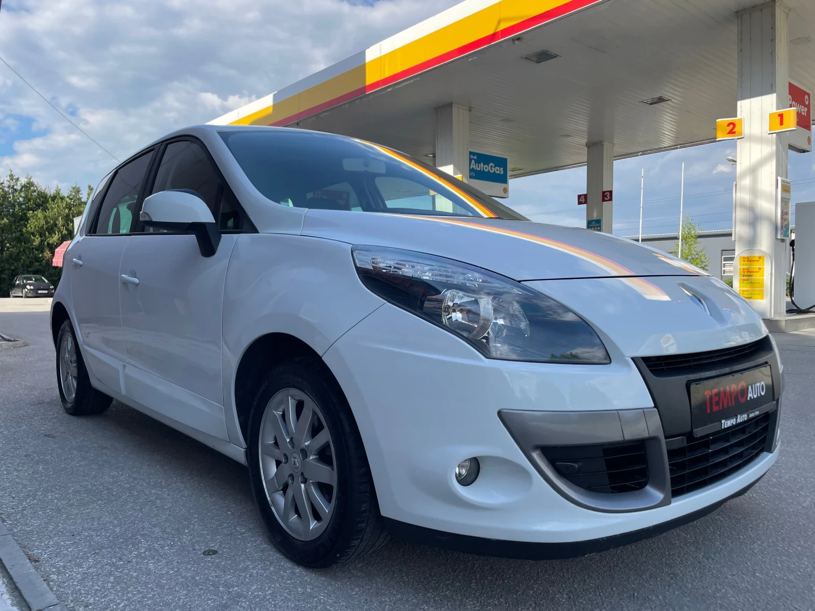 Renault Scenic 1.6i-GAZ-110к.с. - изображение 7
