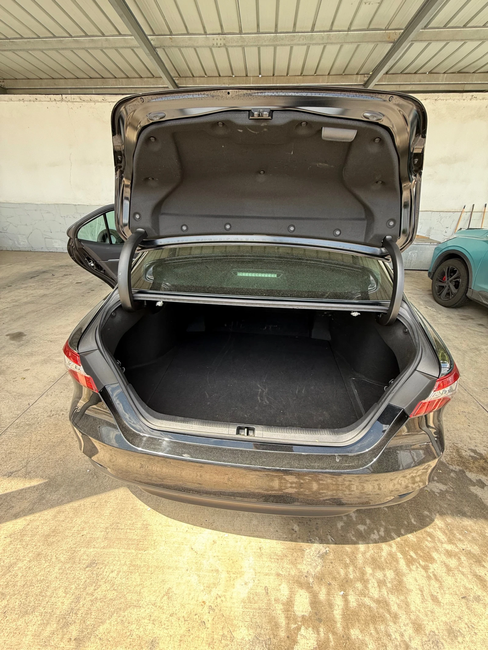 Toyota Camry  - изображение 3