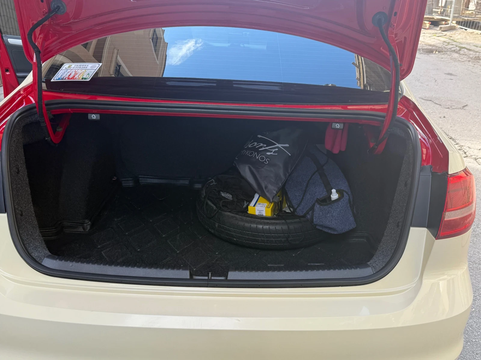 VW Jetta  - изображение 9