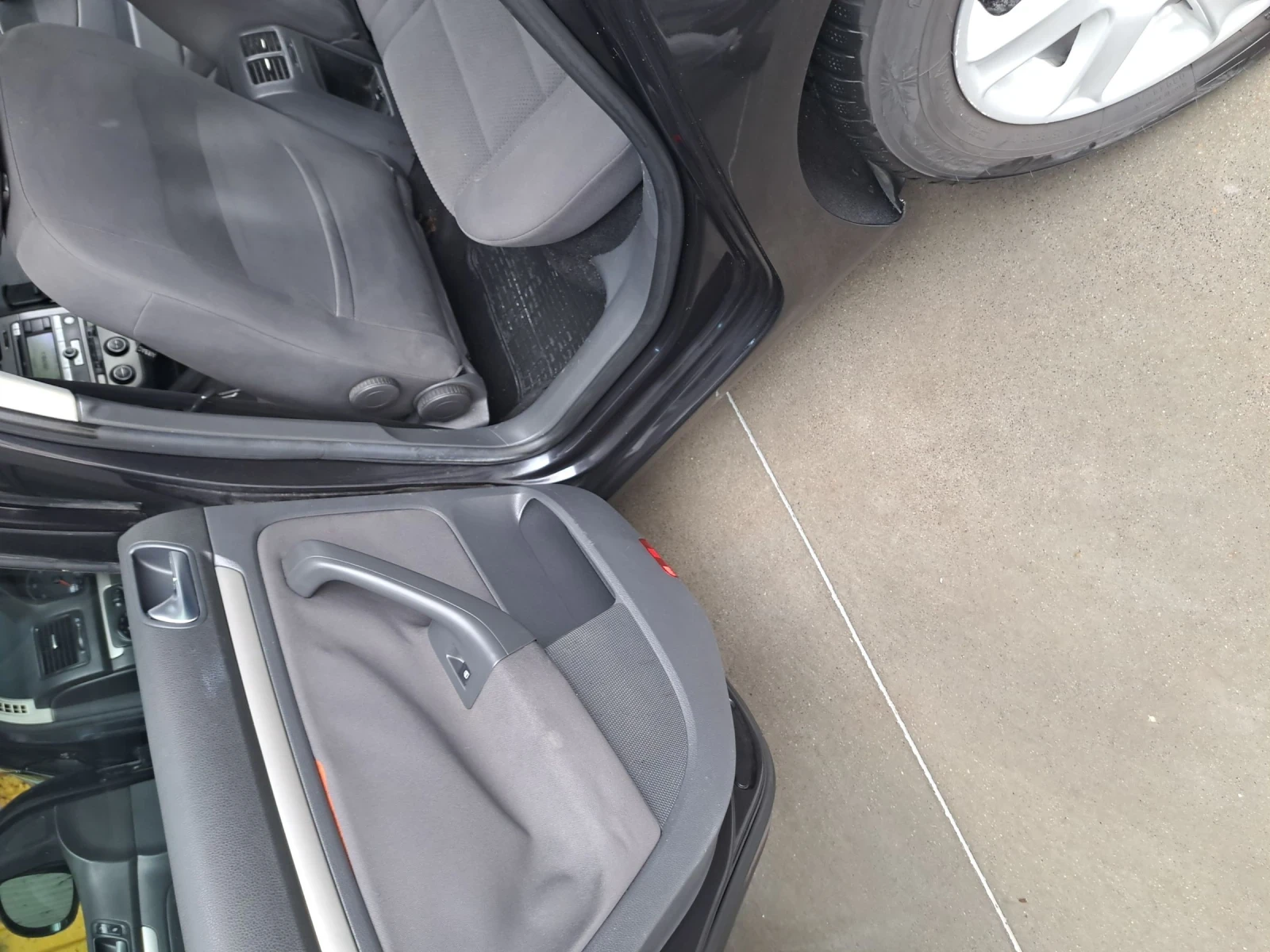 VW Golf 5 - изображение 2