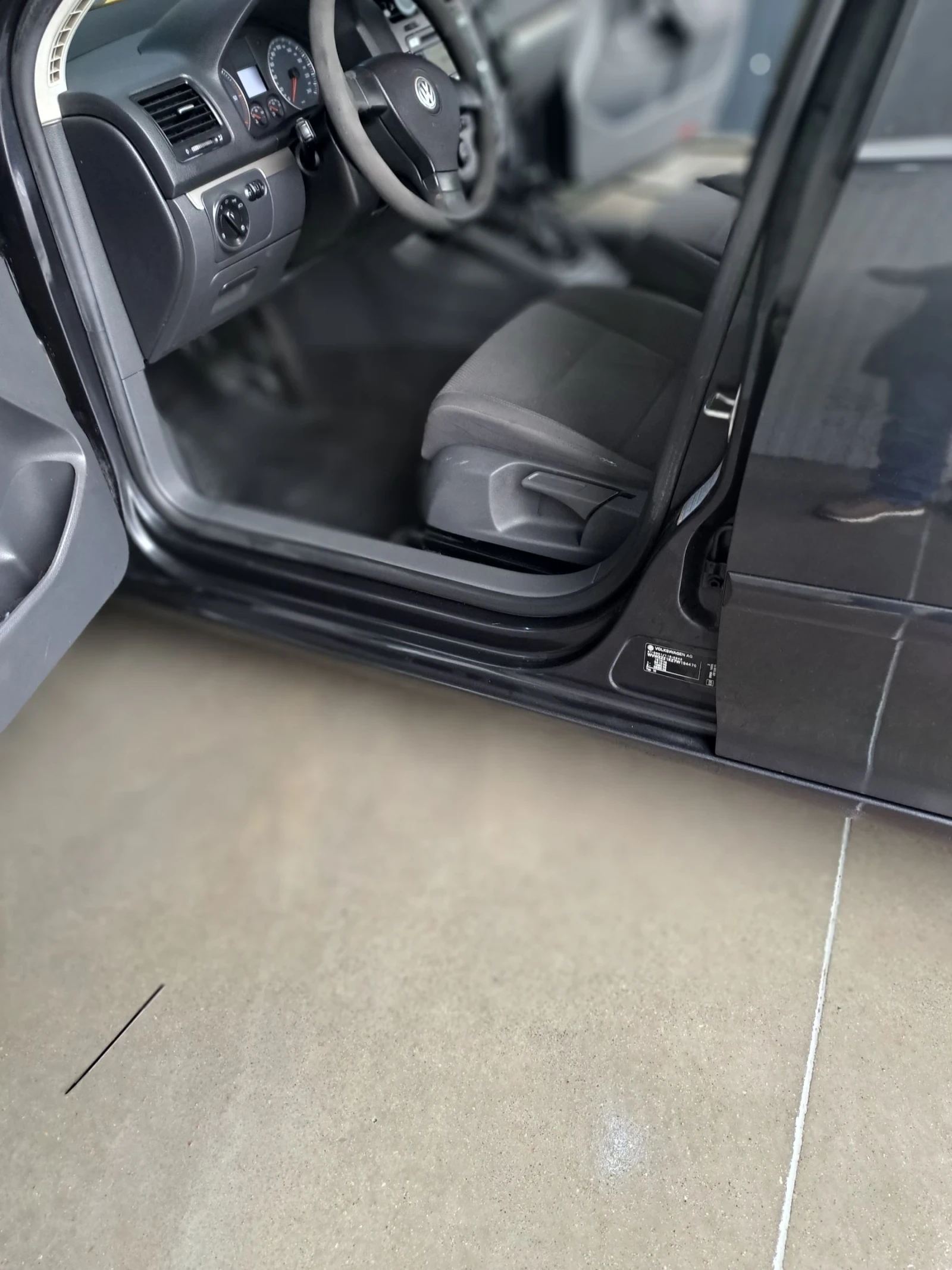 VW Golf 5 - изображение 3
