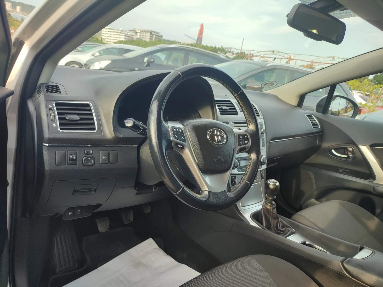 Toyota Avensis 2.0 d Navi  - изображение 9