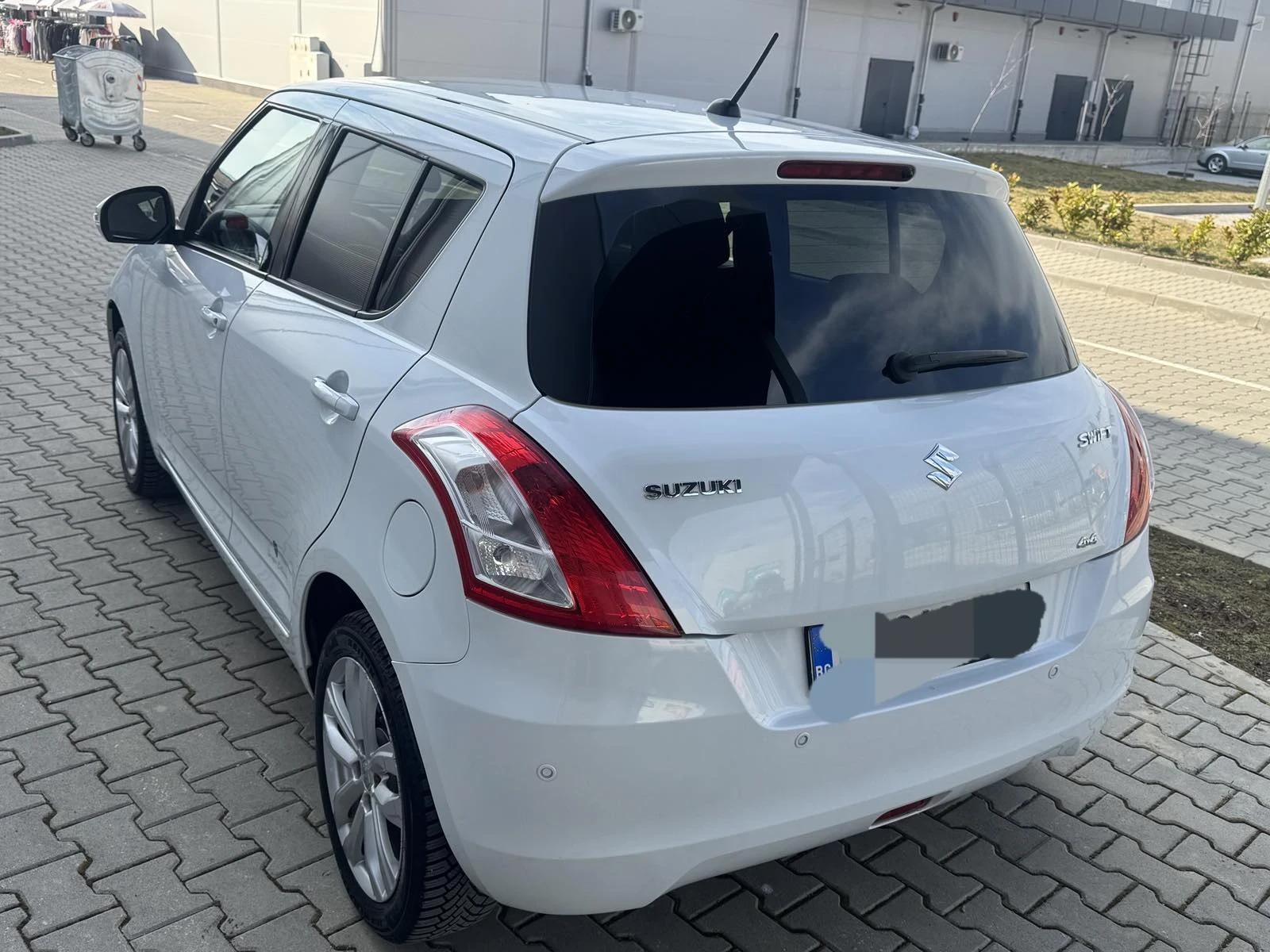 Suzuki Swift  - изображение 3
