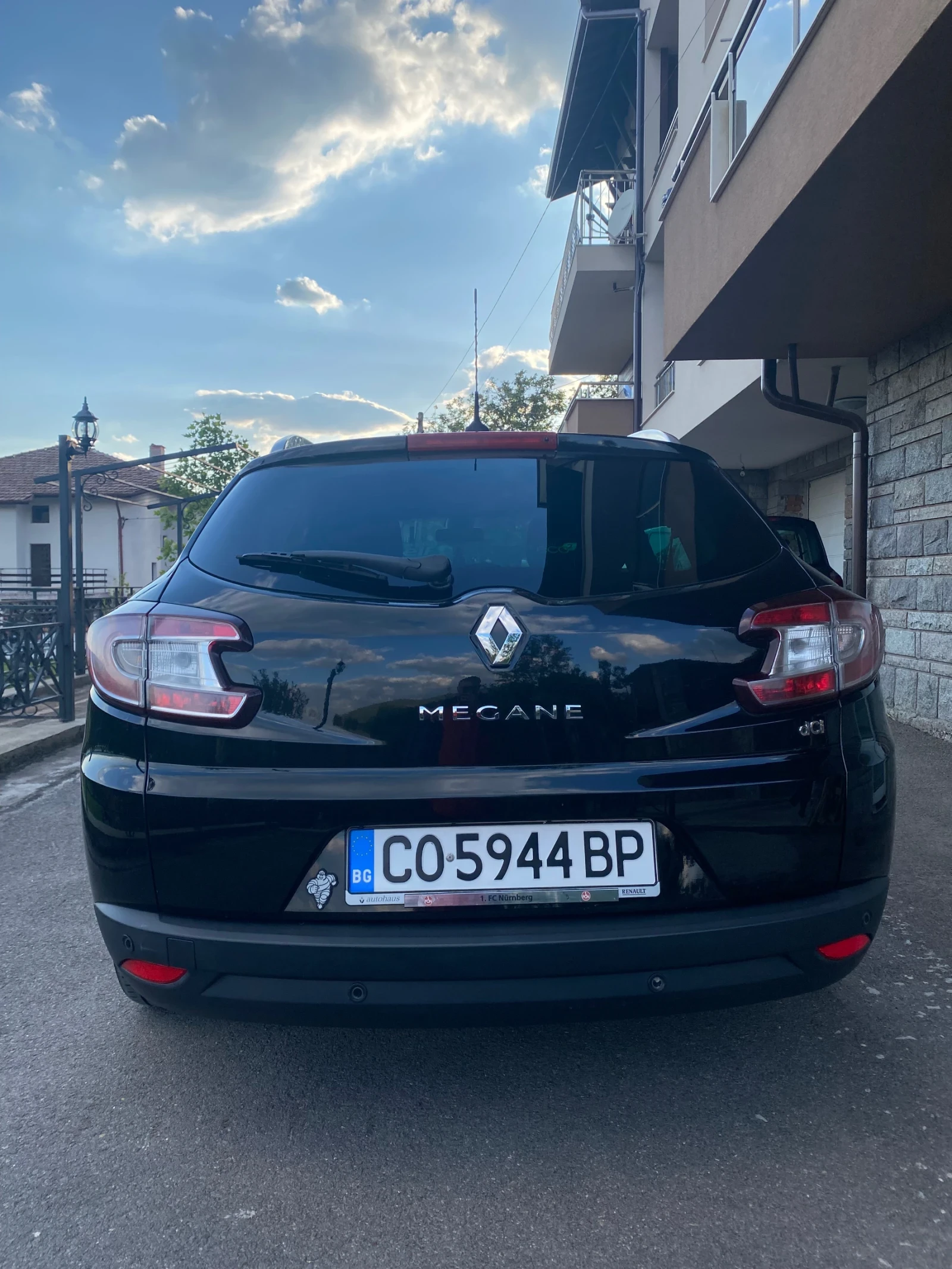 Renault Megane 1.9 dCi 131 к.с. - изображение 4