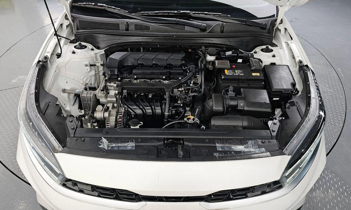 Kia K3 1.6 Trendy * НАЙ-ДОБРА ЦЕНА В БЪЛГАРИЯ*  - изображение 6