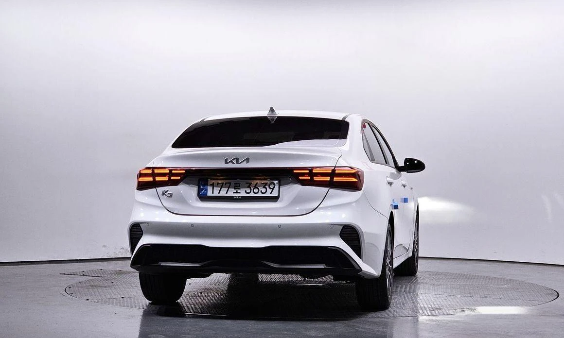 Kia K3 1.6 Trendy * НАЙ-ДОБРА ЦЕНА В БЪЛГАРИЯ*  - изображение 4