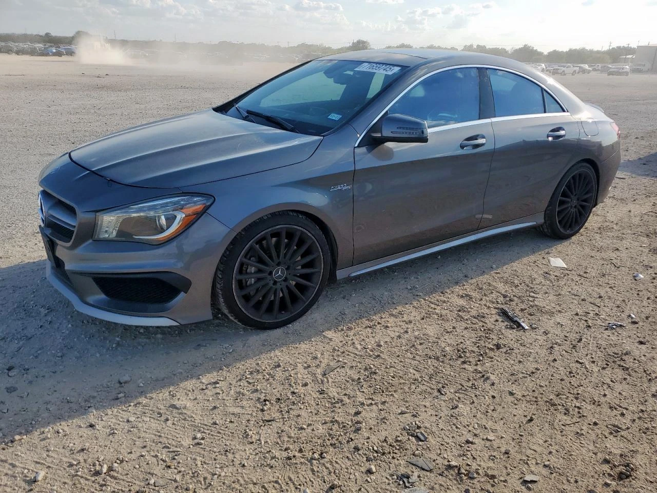 Mercedes-Benz CLA 45 AMG  - изображение 3