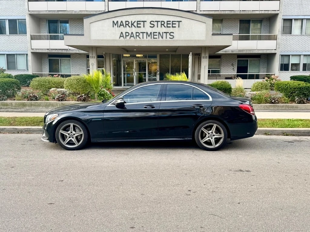 Mercedes-Benz C 300 * CARFAX * БЕЗ ПЪРВОНАЧАЛНА ВНОСКА - изображение 2