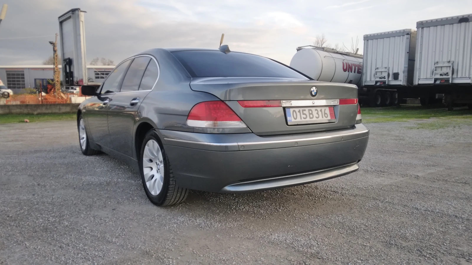 BMW 760 BMW 7er 760i | Mobile.bg   4