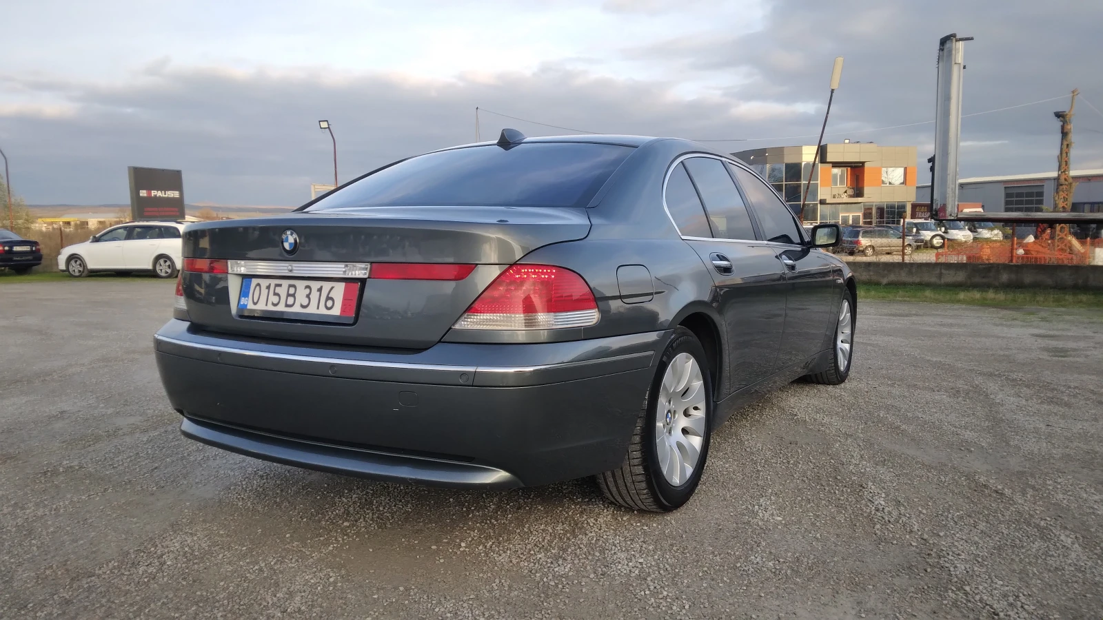 BMW 760 BMW 7er 760i | Mobile.bg   3