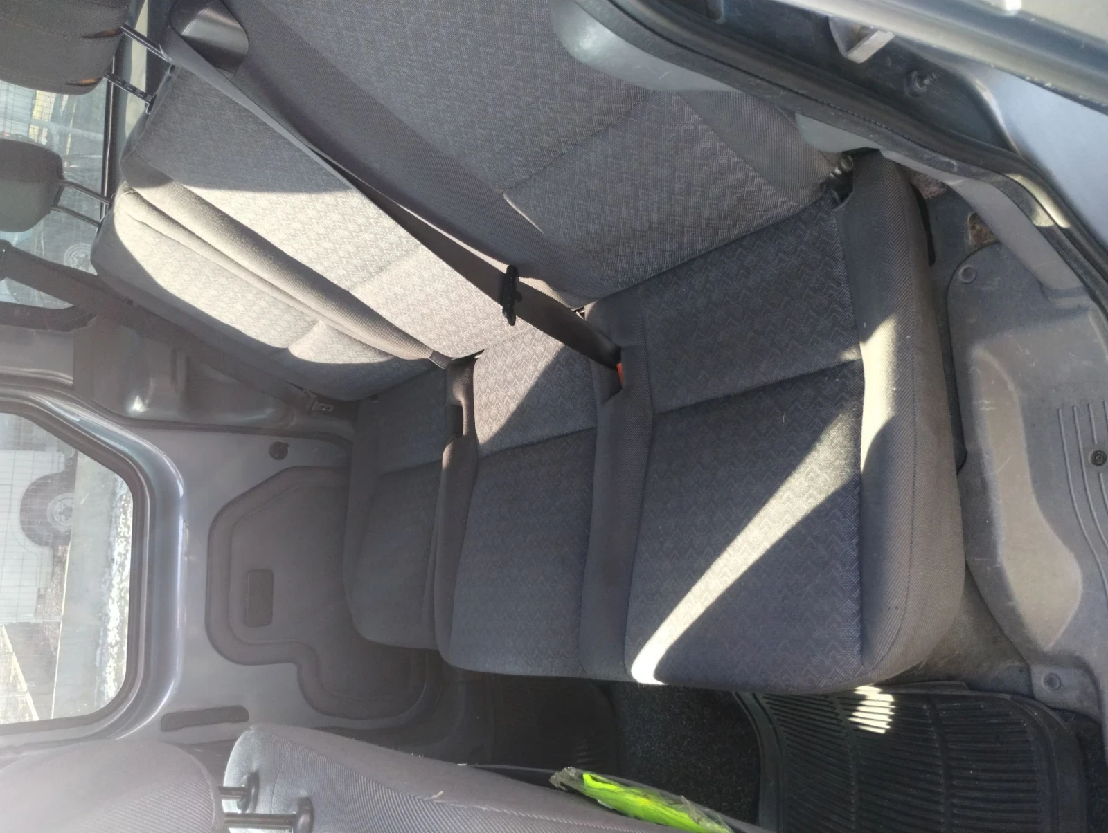 Ford Connect 1, 8 klima - изображение 4