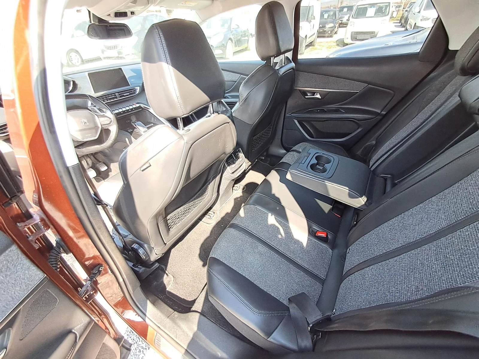 Peugeot 3008 1.6 HDI | Mobile.bg � ����������� 12