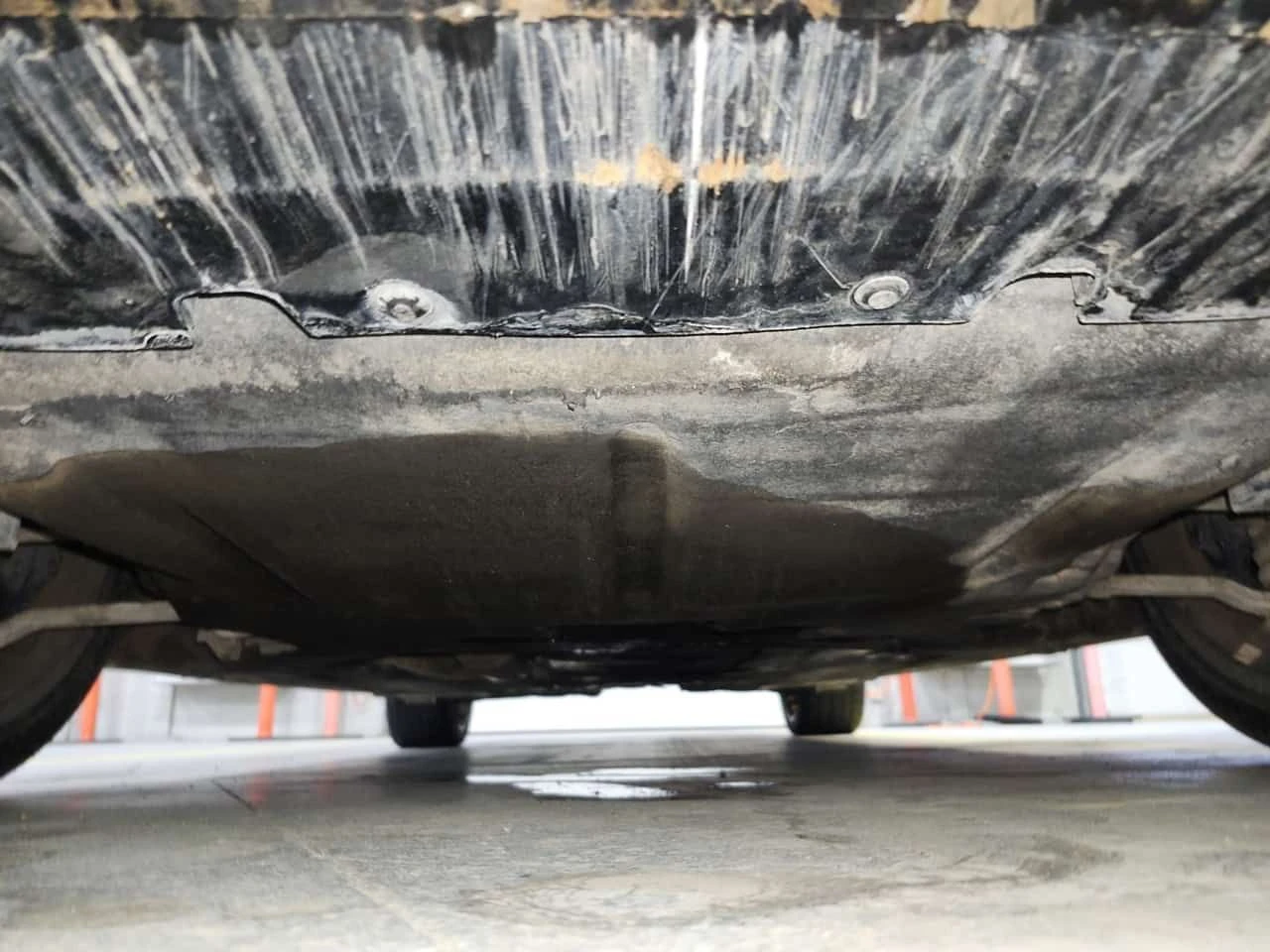 BMW 335 * 335I XDRIVE * ПОДГРЕВ* NAVI* , снимка 17 - Автомобили и джипове - 53707316