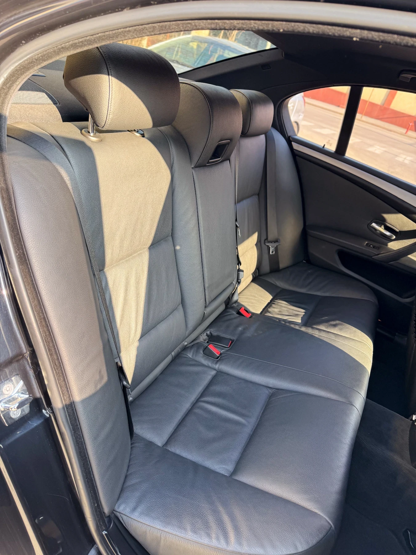 BMW 535 Е60, снимка 12 - Автомобили и джипове - 53929592