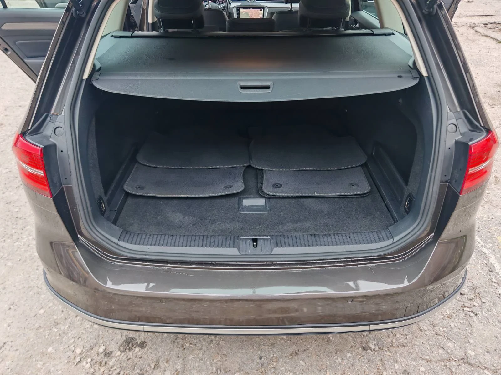 VW Alltrack 2 0 TDI 190CV 4Motion, снимка 14 - Автомобили и джипове - 53954571