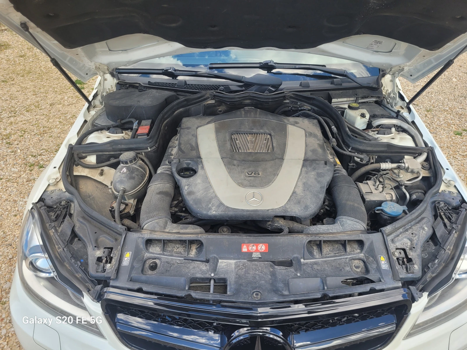 Mercedes-Benz C 300 AMG-Пакет LPG FULL , снимка 17 - Автомобили и джипове - 54138117