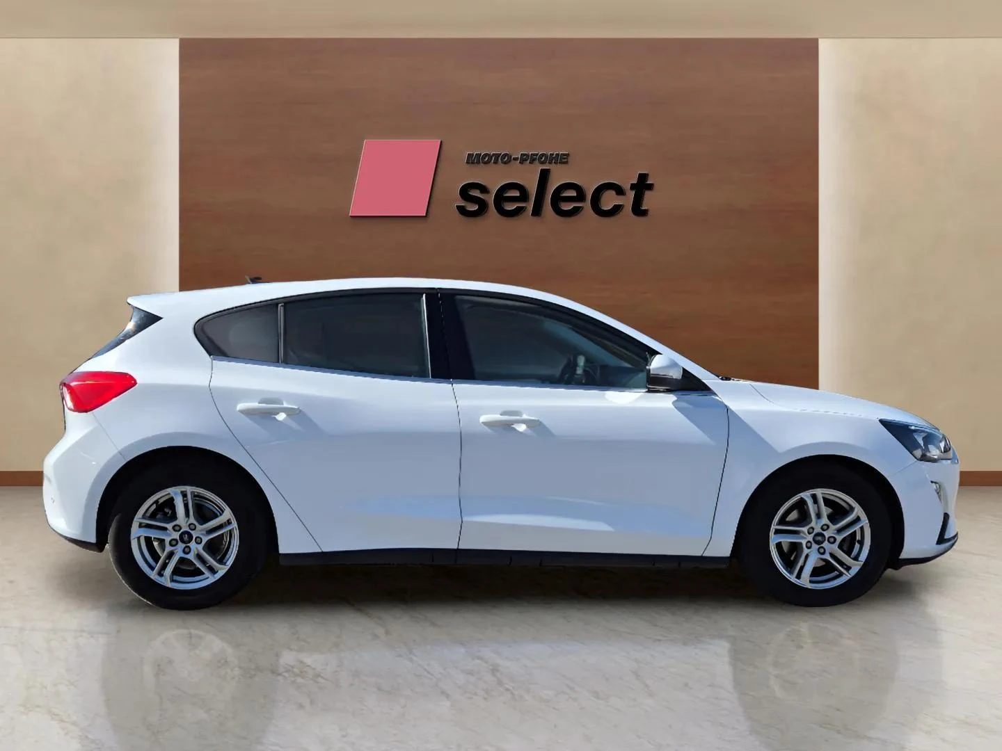 Ford Focus 1.0 EcoBoost, снимка 4 - Автомобили и джипове - 54259882