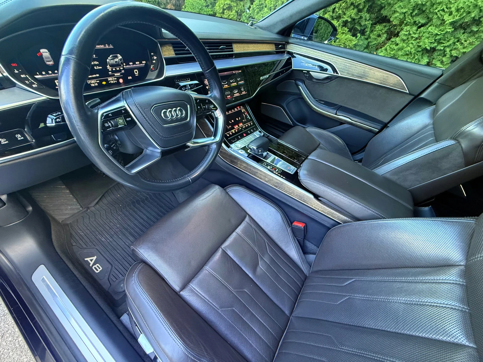 Audi A8 5.0TDI Long/3xTV/B&O 3D/FULL, снимка 4 - Автомобили и джипове - 54284685