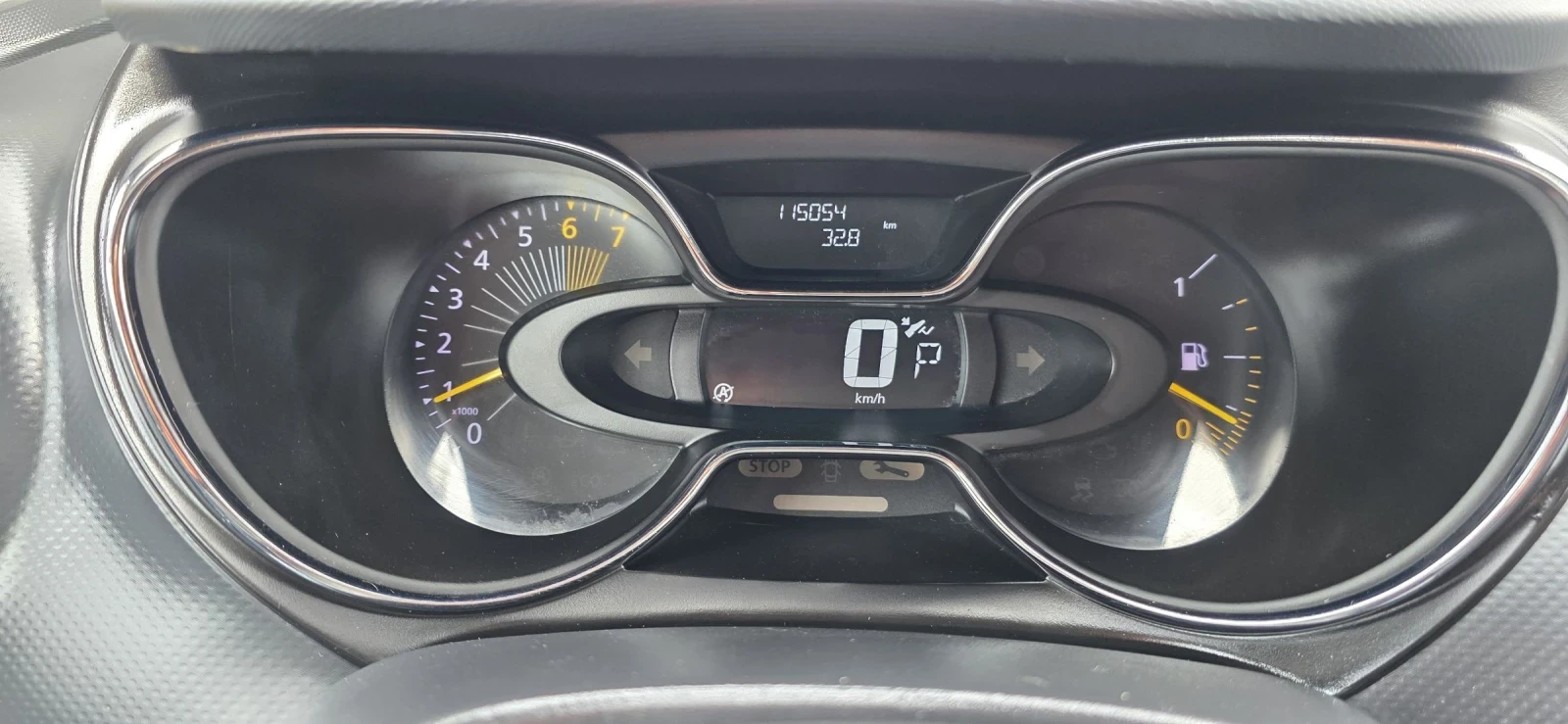 Renault Captur 1.2 TCe-Automat-Camera-Navi-120hp, снимка 13 - Автомобили и джипове - 54391496