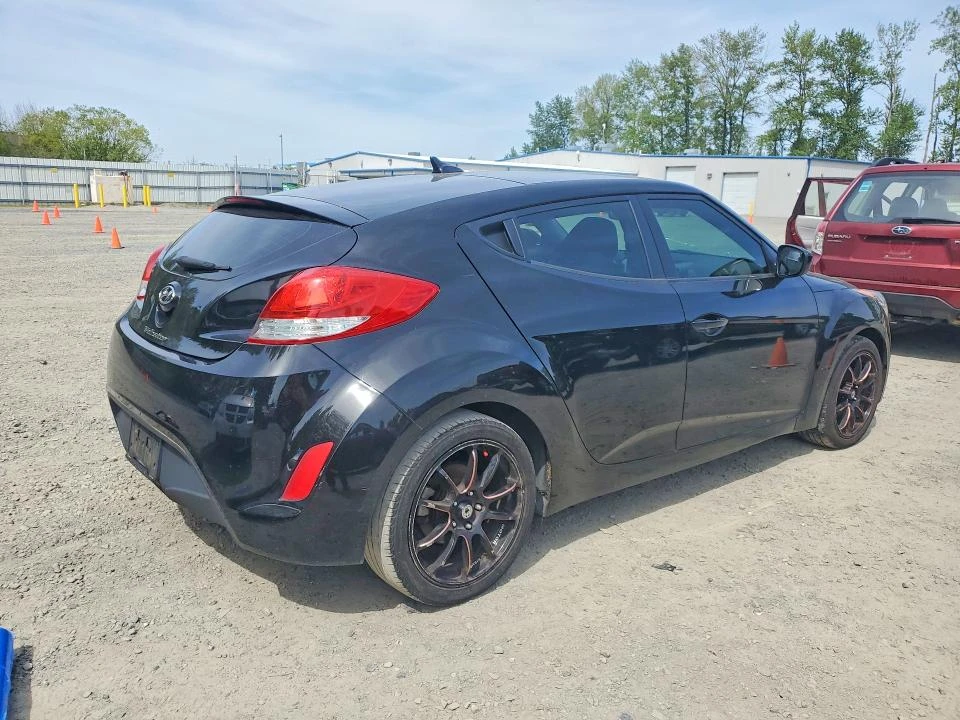 Hyundai Veloster  1.6L 4 FRONT WHEEL DRIVE | Mobile.bg � ����������� 3
