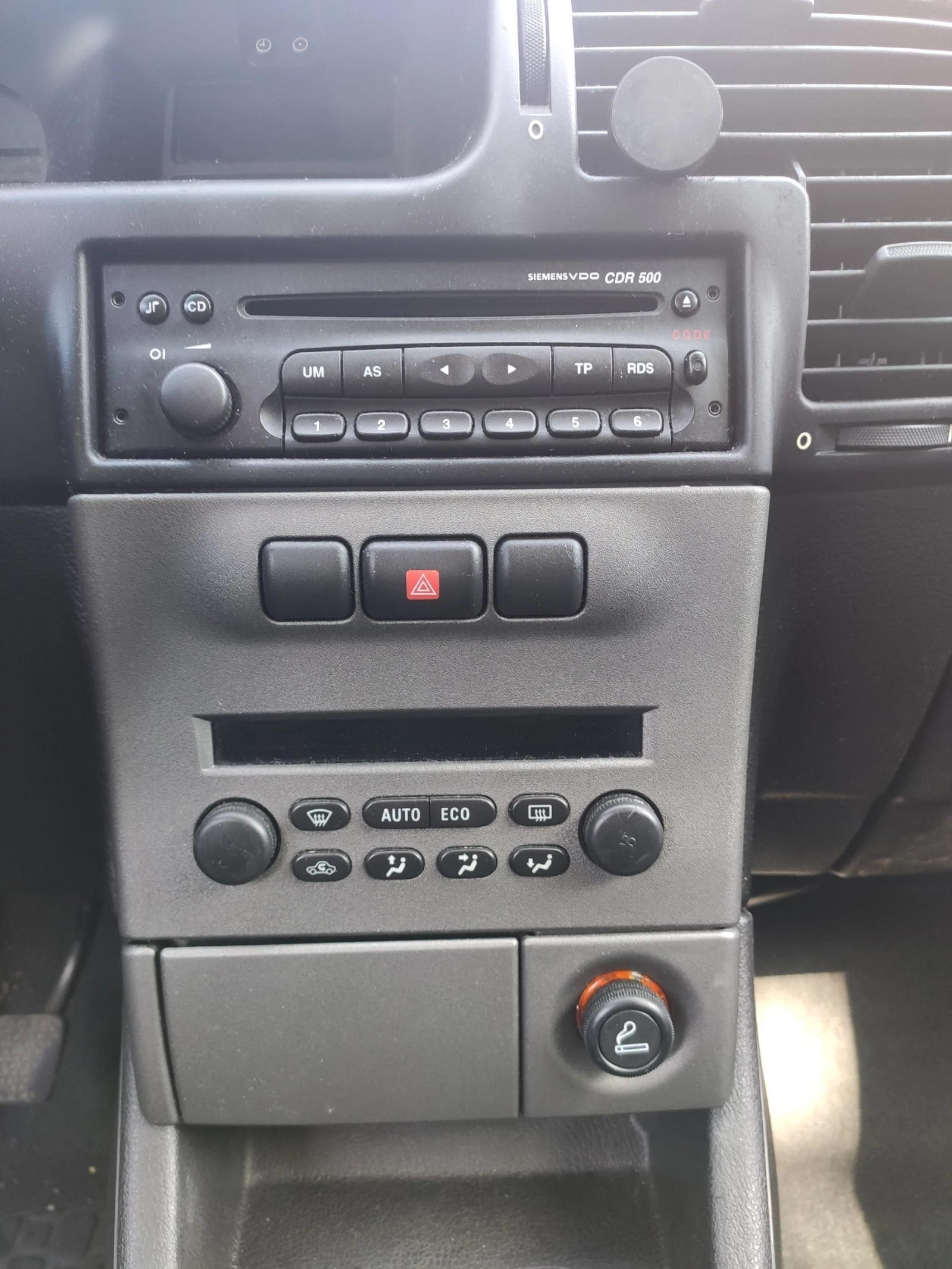 Opel Zafira 1.6i, снимка 8 - Автомобили и джипове - 54613695
