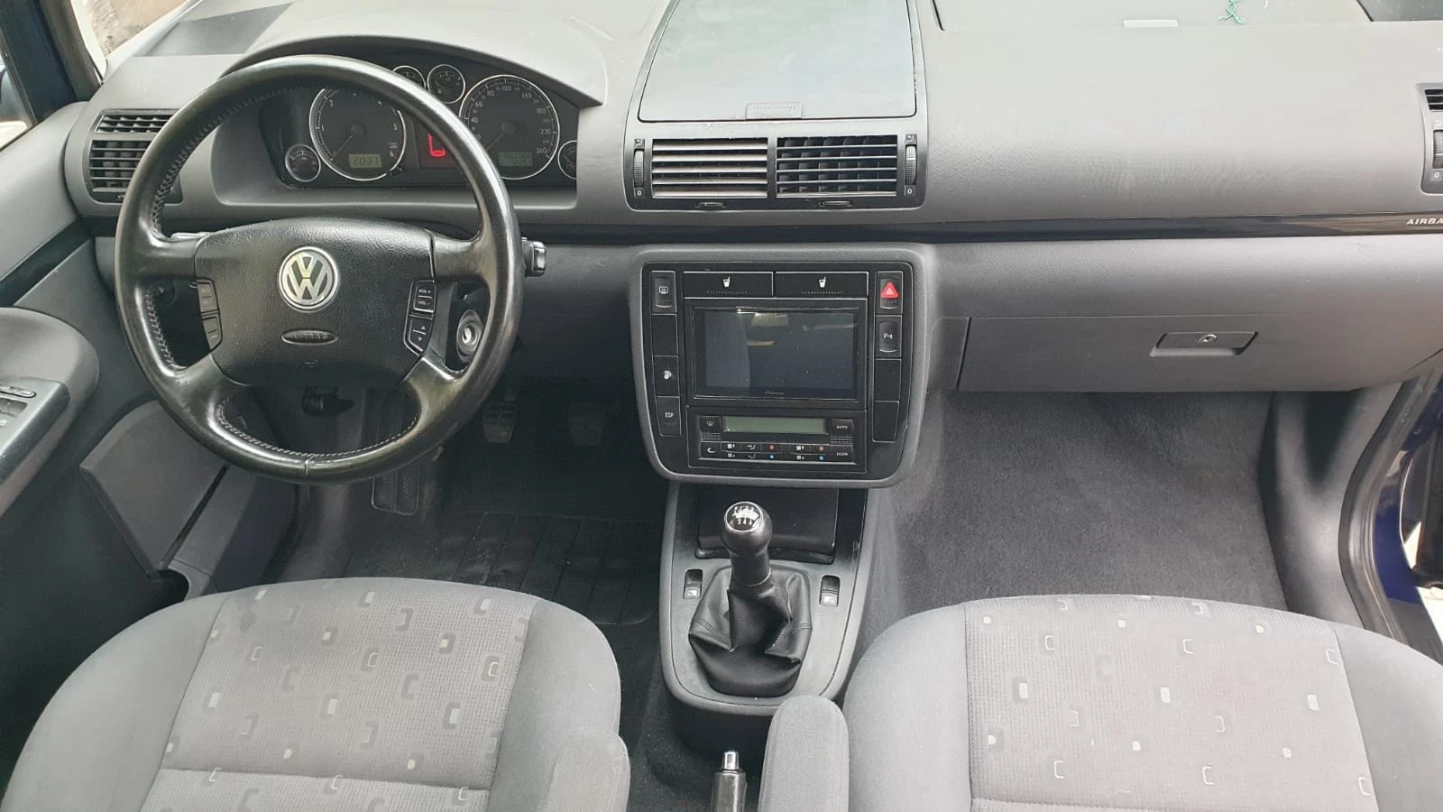 VW Sharan, снимка 2 - Автомобили и джипове - 55124249