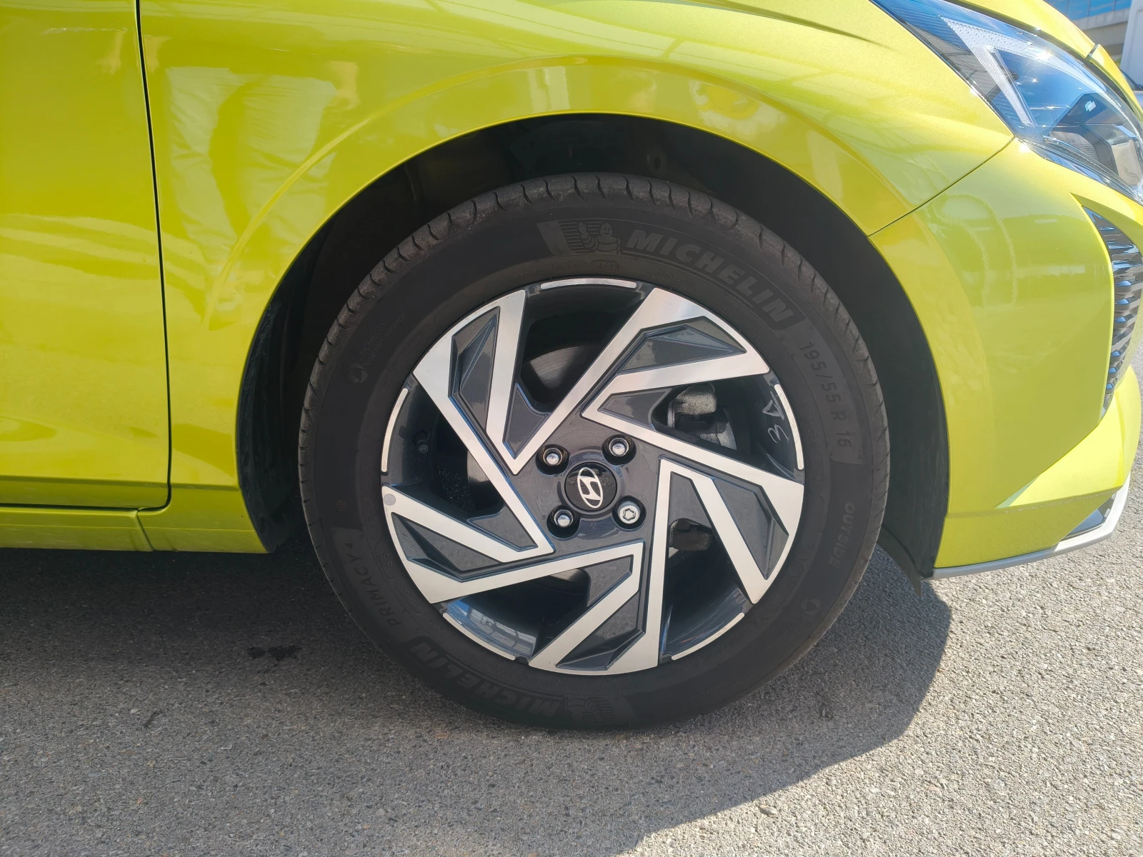 Hyundai I20, снимка 16 - Автомобили и джипове - 55191135