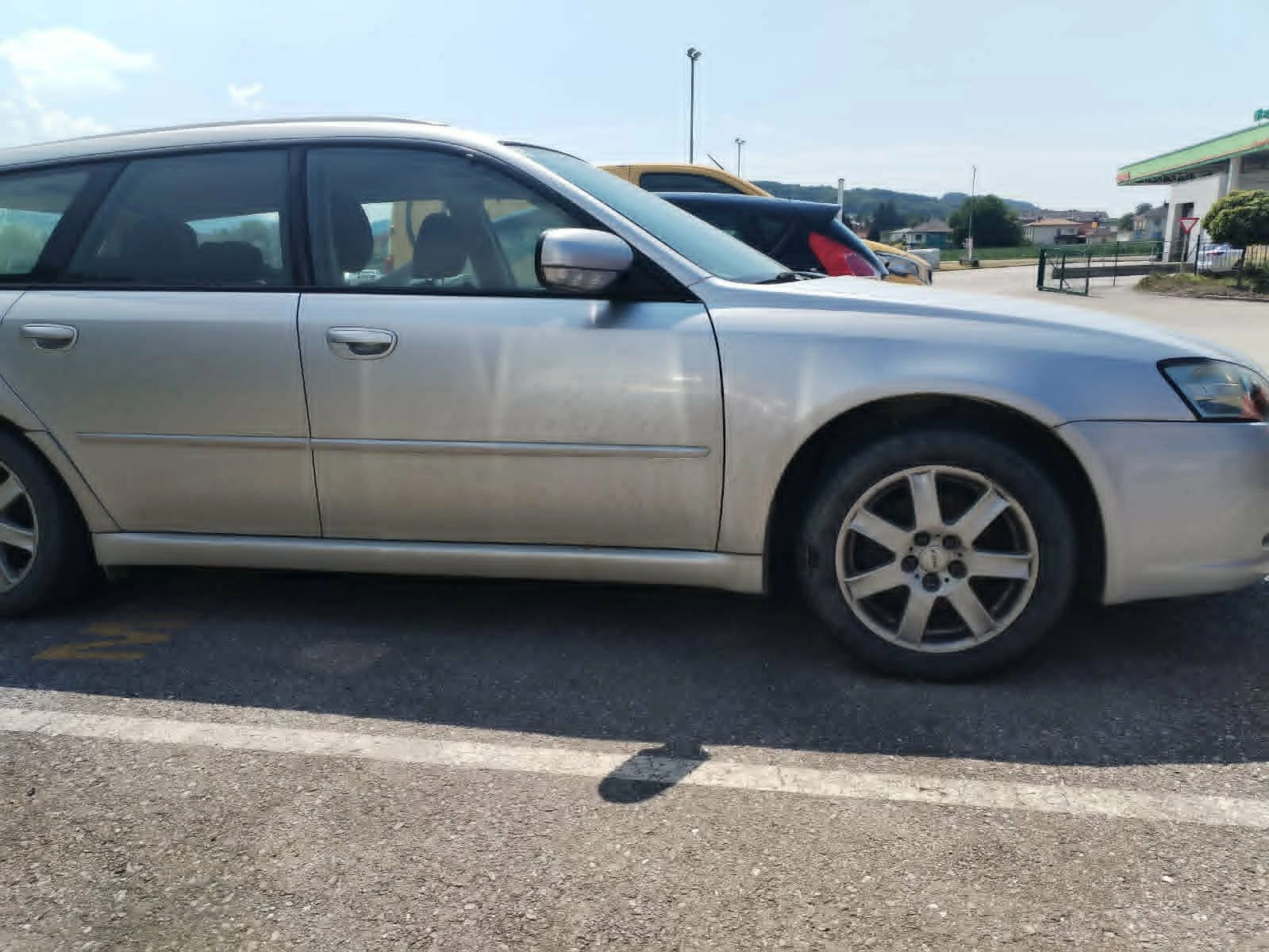 Subaru Legacy 2.0i, снимка 2 - Автомобили и джипове - 55214989