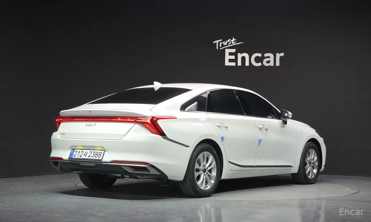 Kia K8 2.5* NOBLESSE* ПОДГРЕВ* ОБДУХВАНЕ* LANE* ASSIST* 3, снимка 2 - Автомобили и джипове - 55385857