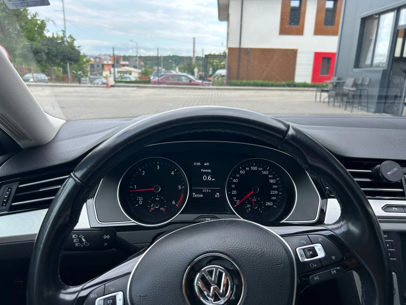 VW Passat, снимка 8 - Автомобили и джипове - 55403733