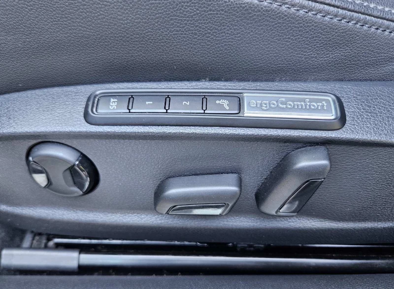 VW Passat, снимка 6 - Автомобили и джипове - 55557862
