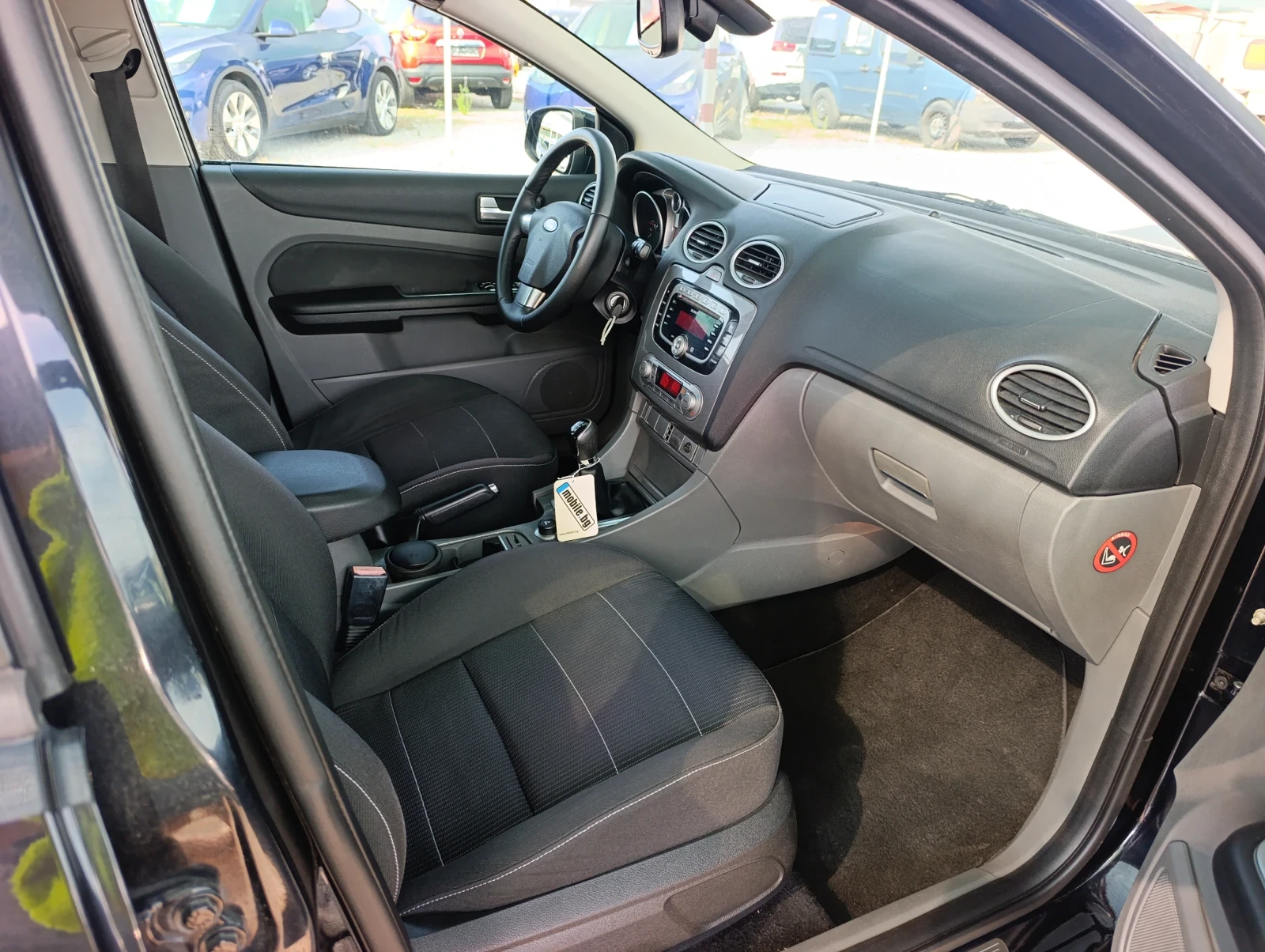 Ford Focus 1.6TDCI Facelift, снимка 13 - Автомобили и джипове - 55966739