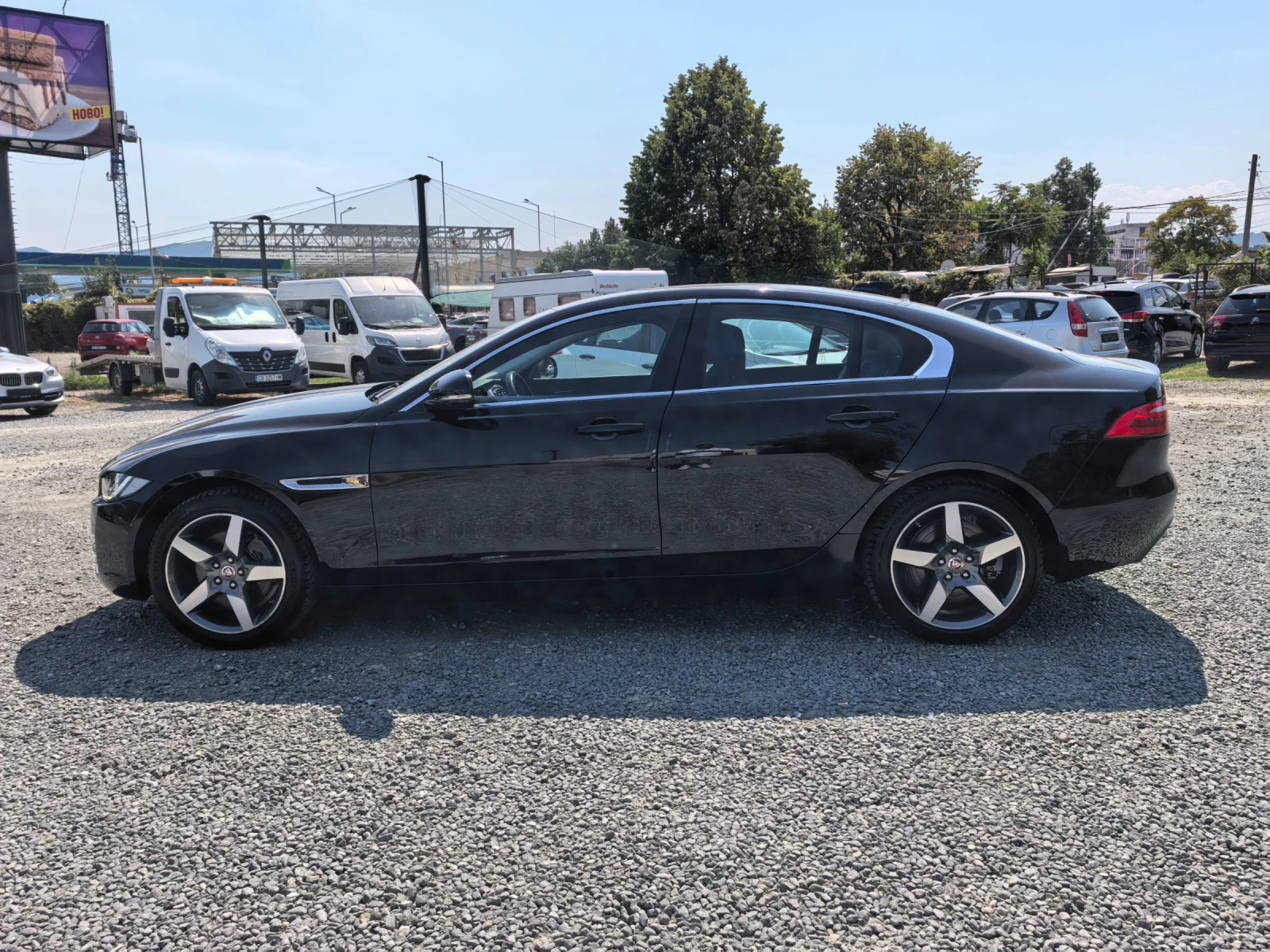 Jaguar XE 20d 4x4 Facelift 180к.с, снимка 7 - Автомобили и джипове - 56019599