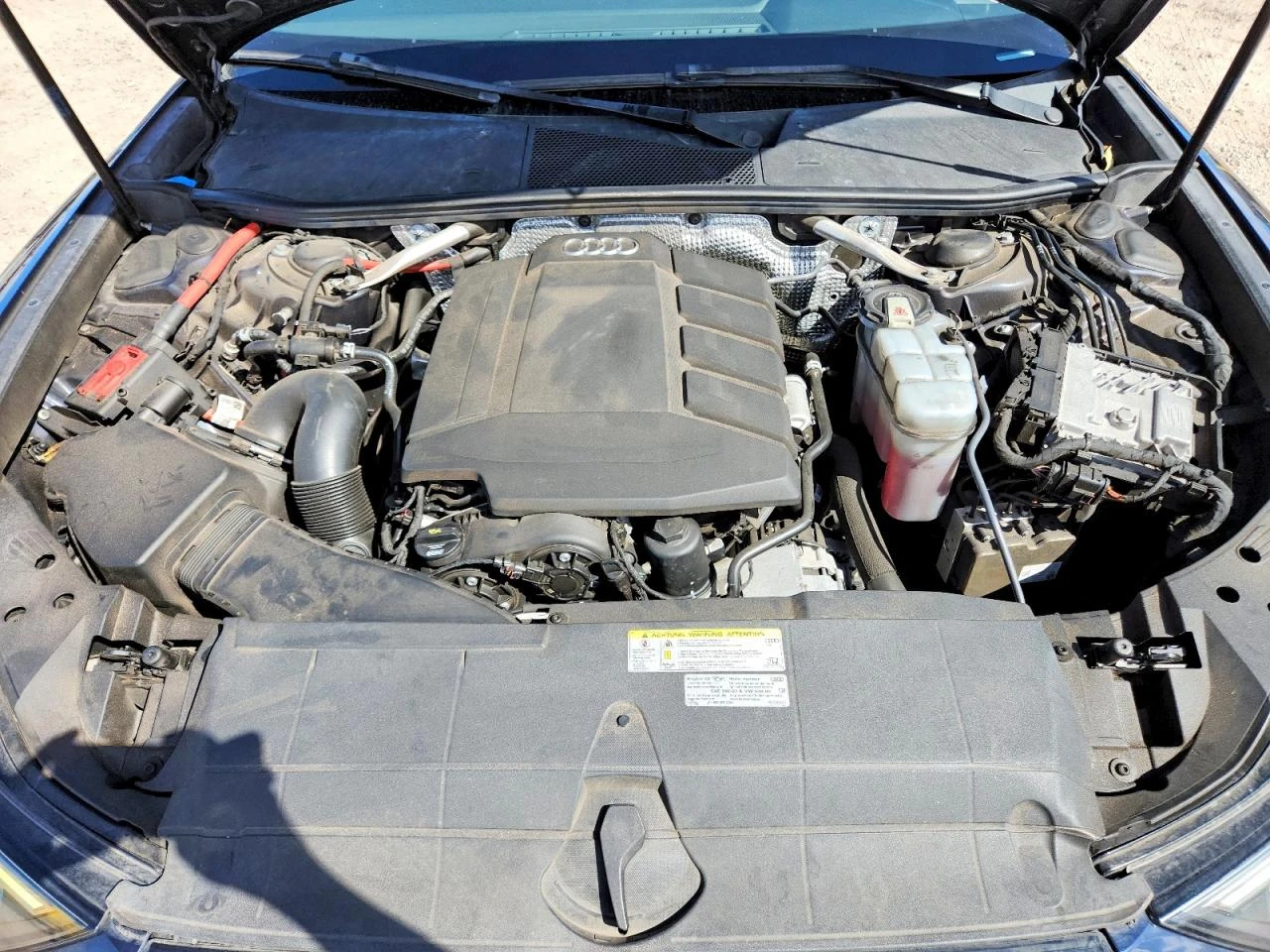 Audi A6 2.0l Premium Plus, снимка 11 - Автомобили и джипове - 56349985