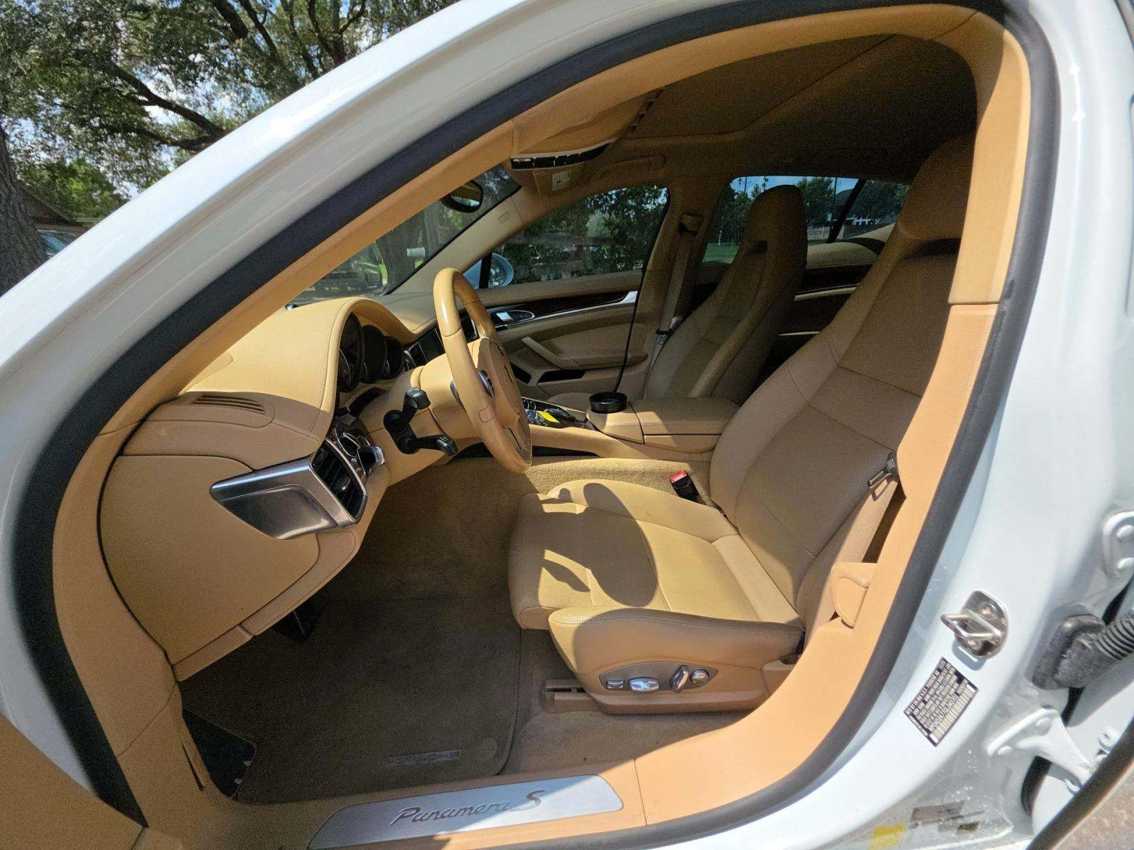 Porsche Panamera S (E) Hybrid, снимка 12 - Автомобили и джипове - 56477961